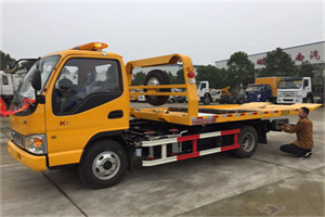 庄浪哪里有拖车服务